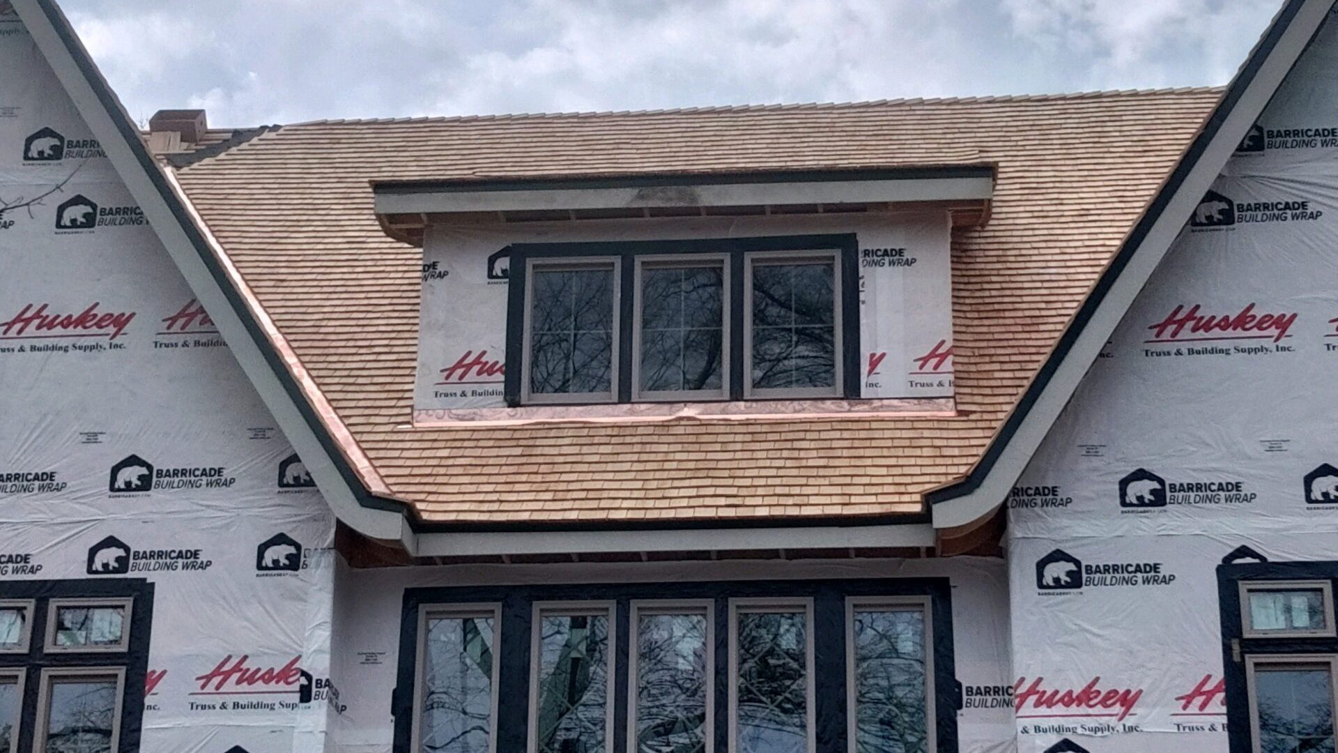 cedar roof front - Romero's Roofing